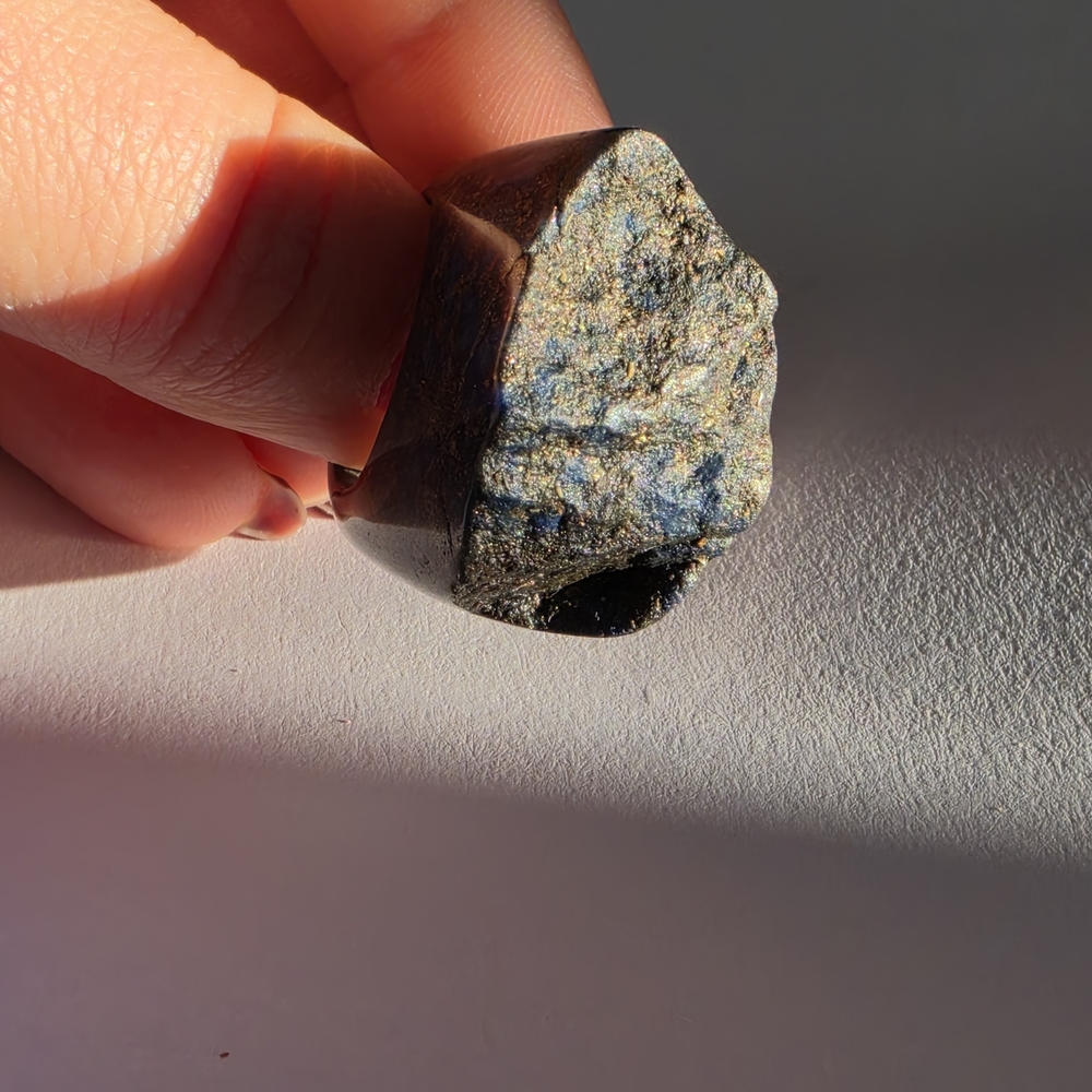 Carved Lapis Lazuli Chunky Band Ring Real Stone Pyrite Inclusions Size 7 - Picture 5 of 15